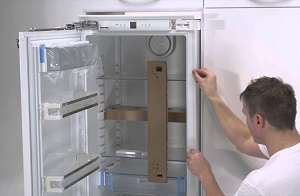 Установка встраиваемого холодильника в Елабуга